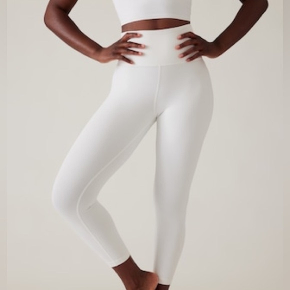 Athleta Ultra High Rise Elation 7/8 Tight White Leggings 982581 EUC Size XS - Picture 1 of 9